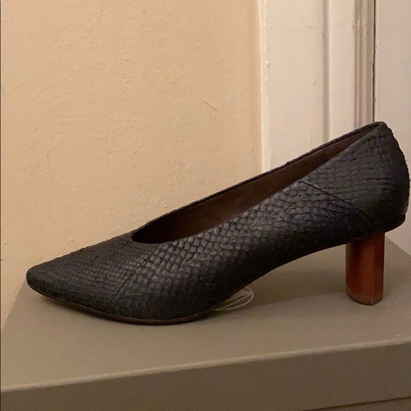 NEW COCLICO Wumo salmon skin pitch marino low heel - Picture 5 of 12